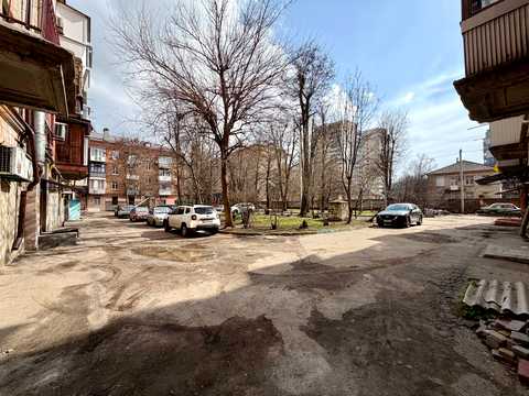 квартира за адресою Незалежності вул. (Титова), 27