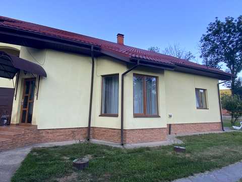будинок за адресою Відродженні, 18
