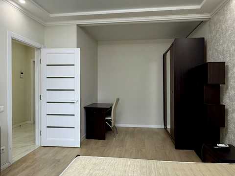квартира за адресою Сергія Данченка вул., 32