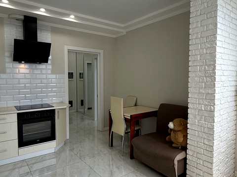 квартира за адресою Сергія Данченка вул., 32