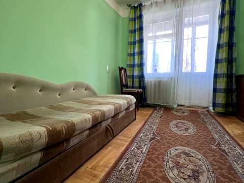квартира за адресою Івана Миколайчука вул., 1-Б