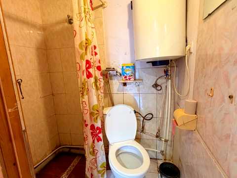 будинок за адресою Леся Курбаса просп.