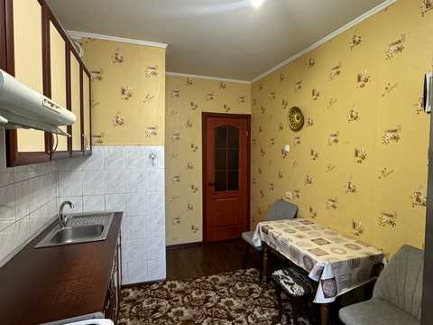 квартира за адресою Кулика і Гудачека вул. (Макарова), 2