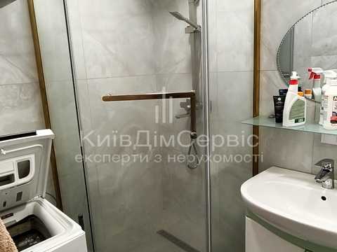 квартира за адресою Червоної Калини просп. (Володимира Маяковського), 59-А