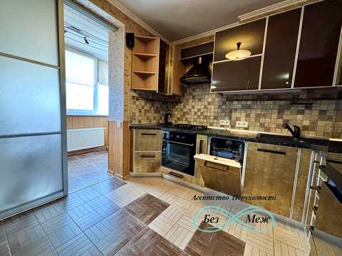 квартира за адресою с. Софіївська Борщагівка, Боголюбова вул., 20