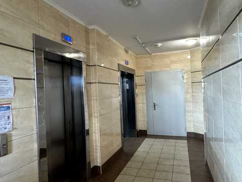 квартира по адресу Сім'ї Кульженків ул. (Петра Дегтяренка), 35