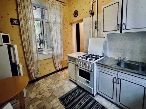 квартира по адресу Круглоуниверситетская ул., 4