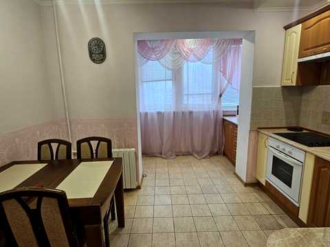 квартира за адресою Оноре де Бальзака вул., 58