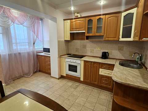 квартира за адресою Оноре де Бальзака вул., 58
