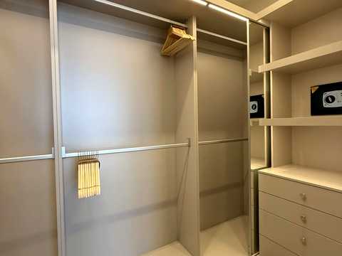 квартира по адресу Саксаганского ул., 37-К