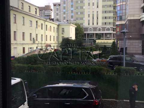 коммерческая по адресу Тараса Шевченко бульв., 27а
