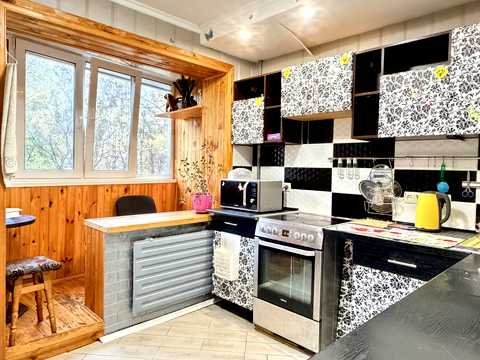 квартира по адресу Академика Глушкова просп., 18