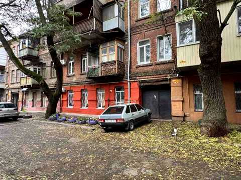 квартира за адресою 1-й Водопровідний пров., 9