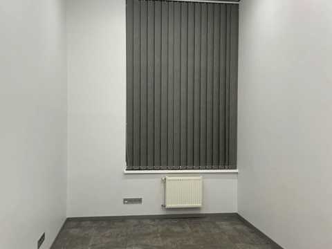 комерційна за адресою Межигірська вул., 78