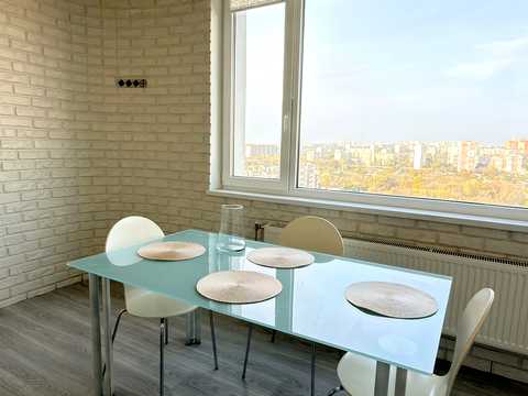 квартира за адресою Заліська вул., 5
