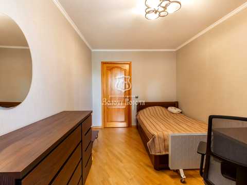 квартира по адресу Салютная ул., 4-А