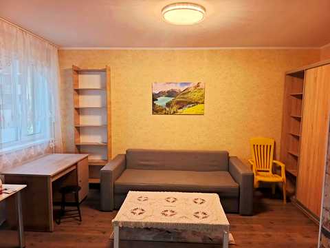 квартира за адресою Сім'ї Стешенків вул. (Тимофія Строкача), 7