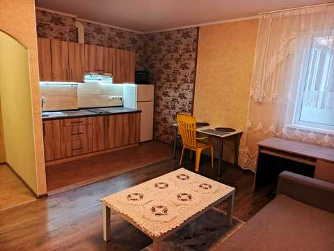 квартира за адресою Сім'ї Стешенків вул. (Тимофія Строкача), 7