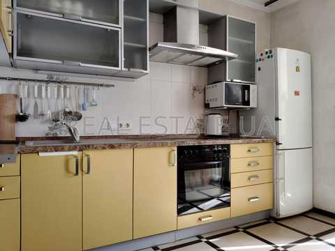 квартира за адресою Урлівська вул., 34
