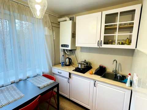 квартира за адресою Станційна вул., 5