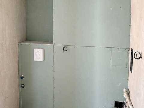 квартира по адресу Радистов ул., 40-В