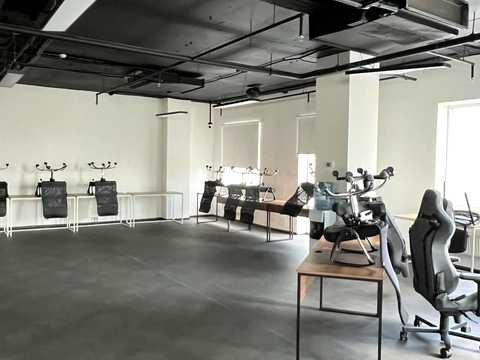комерційна за адресою Фізкультури вул., 28