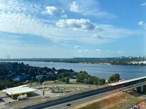 квартира за адресою Зарічна вул., 1-В