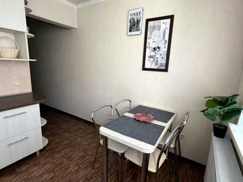 квартира за адресою Академіка Сахарова вул., 40