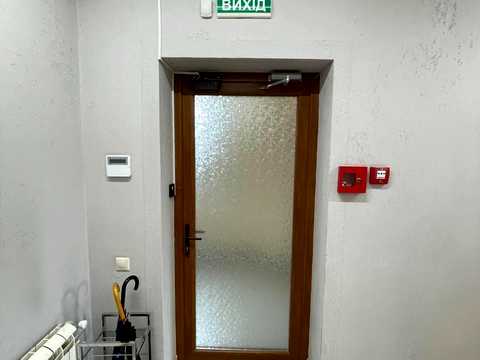 комерційна за адресою Львів, Героїв УПА вул., 65