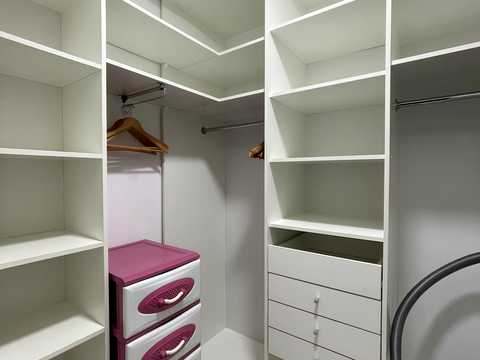 квартира за адресою Доківська вул., 10, к15