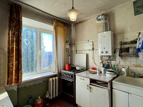 квартира за адресою Олександрійський бульв. (50-річчя Перемоги), 62