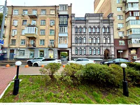 квартира за адресою Бутишів пров. (Андрія Іванова вул.), 21