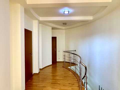 квартира за адресою Єжи Ґедройця вул. (Тверська), 2