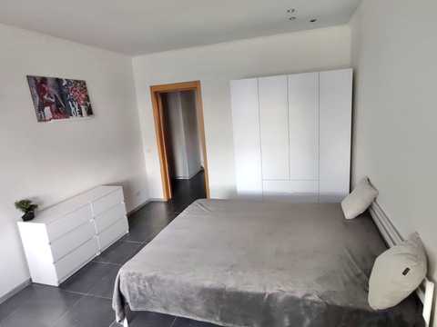 квартира по адресу Миколы Бажана просп., 14