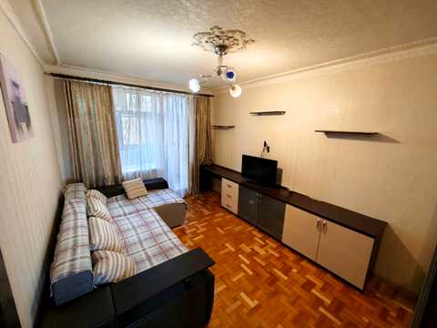 квартира за адресою Харків, Амосова вул. (Корчагінців), 36