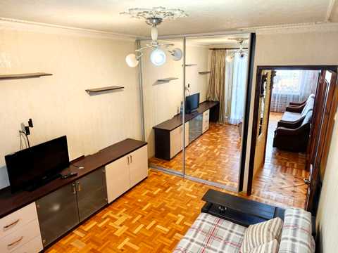 квартира за адресою Харків, Амосова вул. (Корчагінців), 36