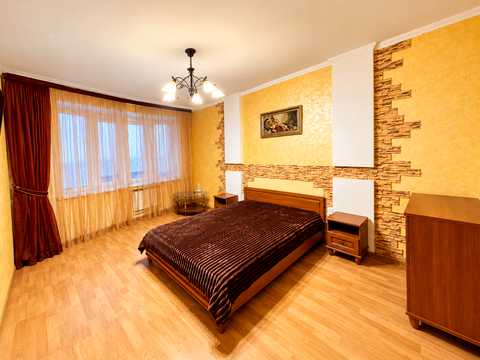 квартира за адресою Київ, Верховинна вул., 35