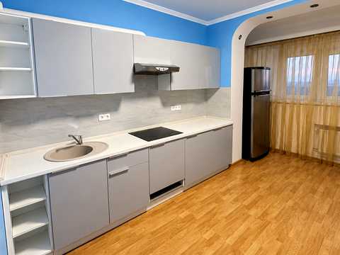 квартира за адресою Київ, Верховинна вул., 35