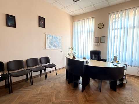 комерційна за адресою Івана Мазепи вул., 7