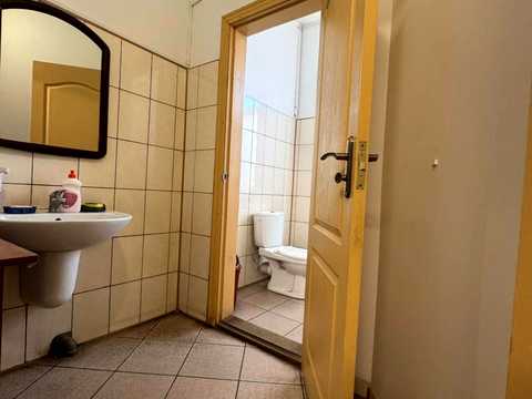 комерційна за адресою Городоцька вул., 174
