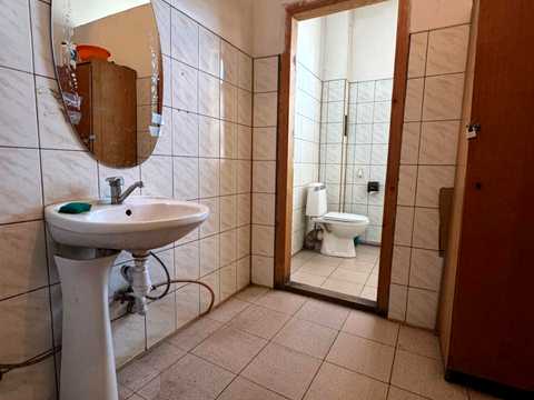 комерційна за адресою Городоцька вул., 174