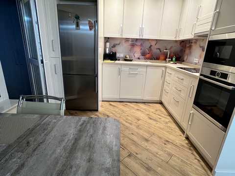 квартира за адресою Київ, Каховська вул., 58