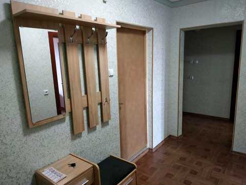 квартира по адресу Академика Глушкова просп., 9-Є
