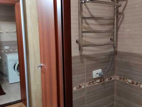 квартира по адресу Академика Глушкова просп., 9-Є