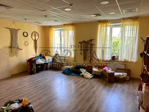 коммерческая по адресу Сулимівська ул. (Жовтнева), 4
