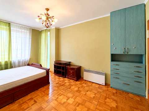 квартира за адресою Миколи Голего вул. (Лебедєва-Кумача), 6