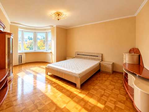 квартира за адресою Миколи Голего вул. (Лебедєва-Кумача), 6