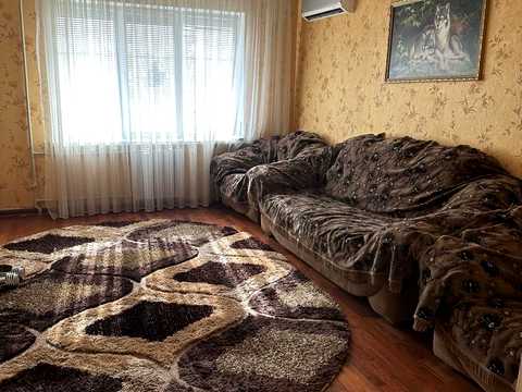 квартира за адресою Героїв просп., 19