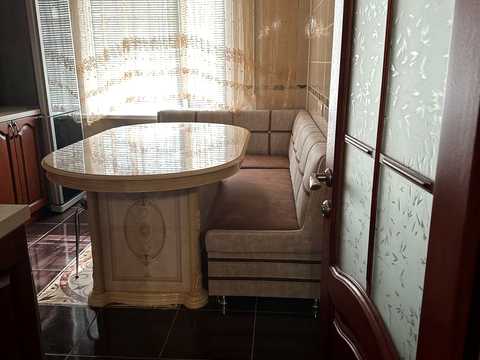 квартира за адресою Героїв просп., 19