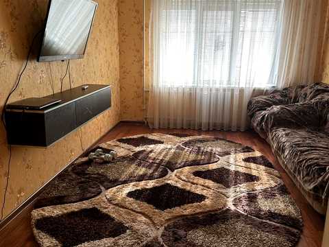 квартира за адресою Героїв просп., 19